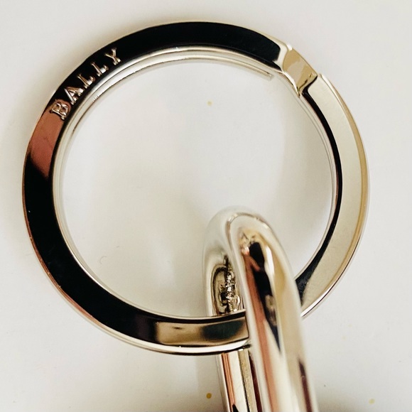 NWT: BALLY | Black Embossed Leather Logo Luggage Tag - Picture 6 of 8